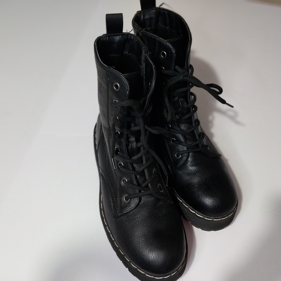 UNIONBAY Shoes - UNIONBAY Black Moto Boots